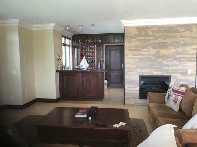 House 211 Harbour Town Estate *